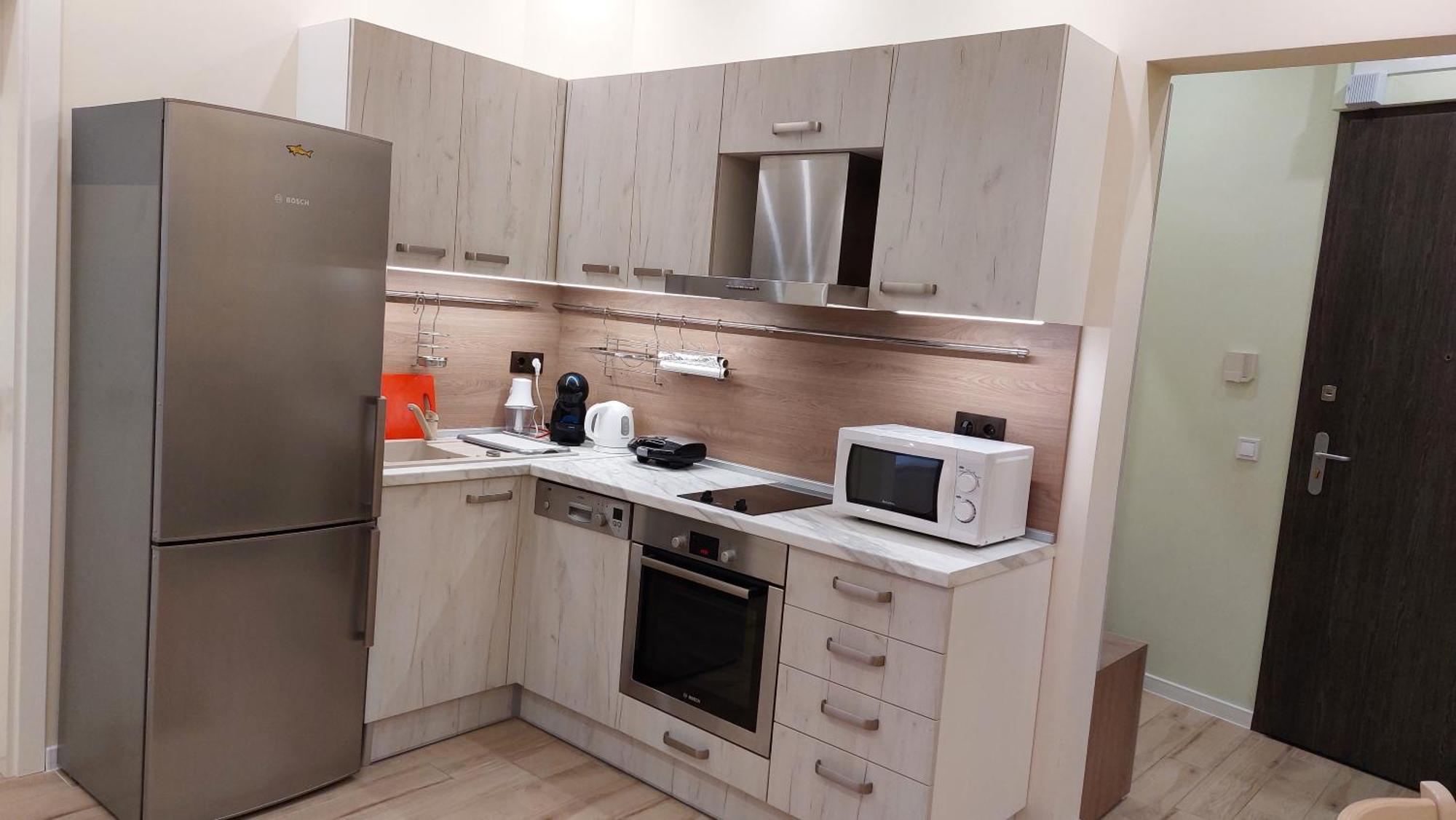 Апартамент Pink & Blue - 2Bdr With Balcony - Wi-Fi Varna Eksteriør billede